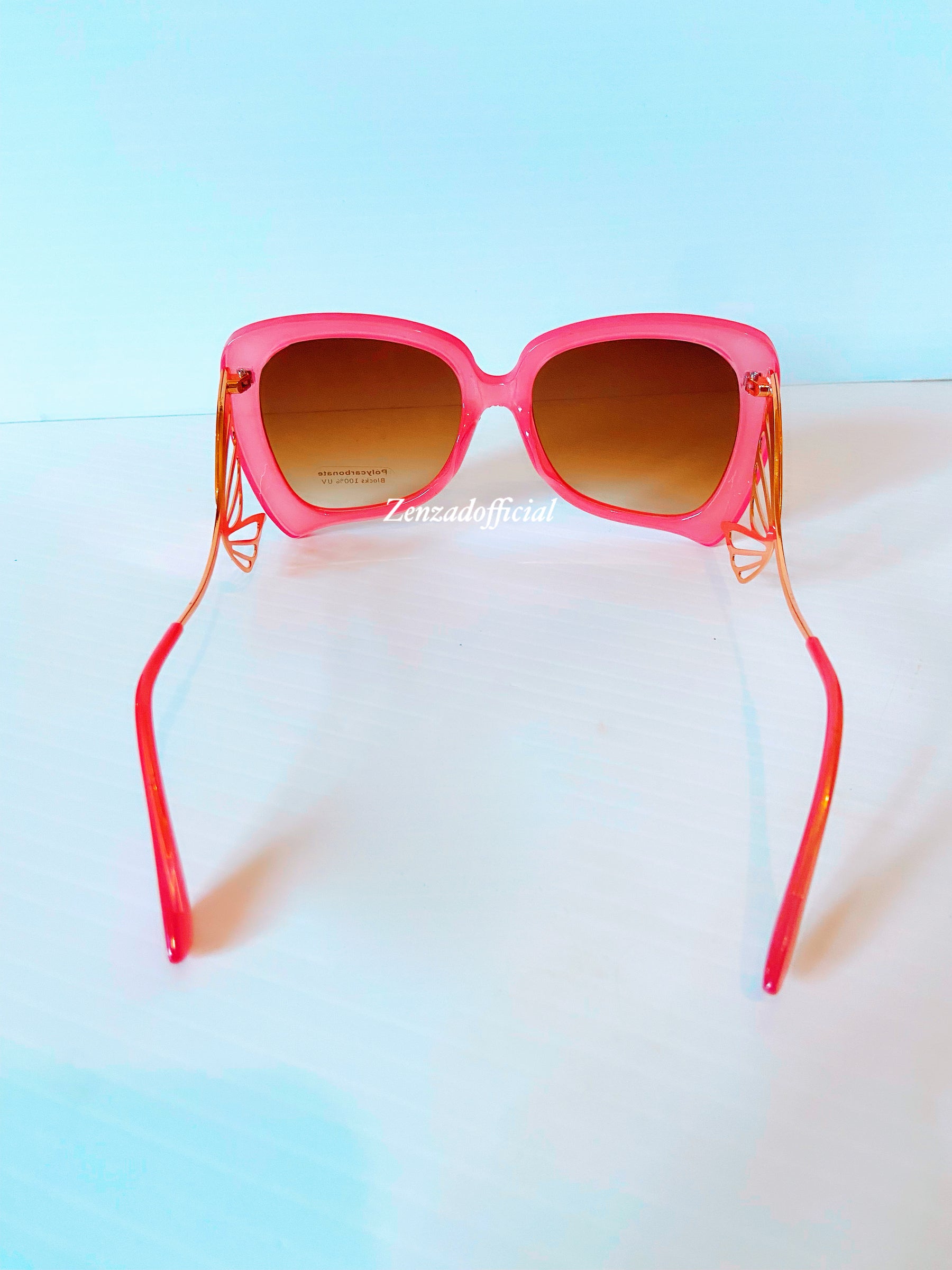 Pink kiss eyeglass
